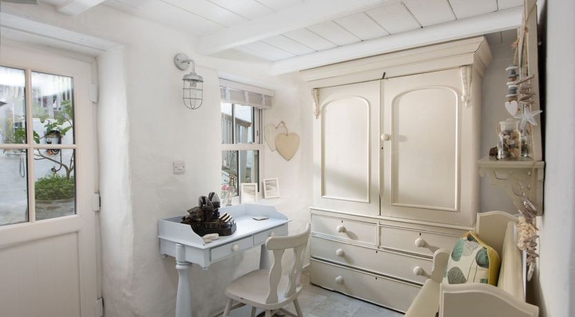 Photo of Gingham & Cream