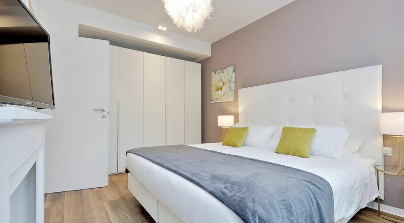 Photo of Tulip & Rose