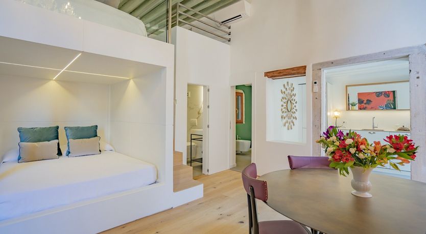 Photo of Monkeys & Monsteras