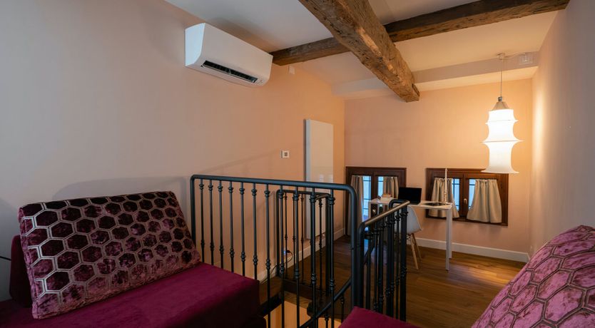 Photo of The Velvet Merchant