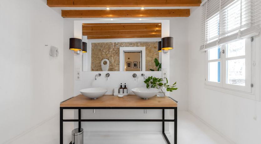 Photo of The Dancing Muse