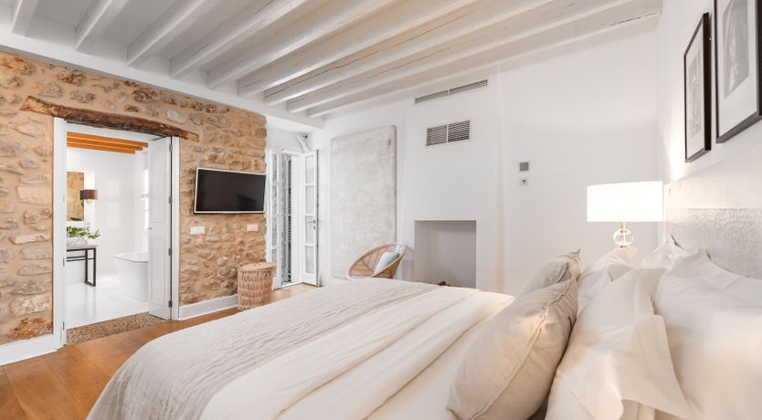 Photo of The Dancing Muse