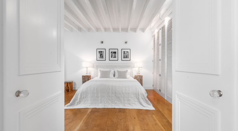 Photo of The Dancing Muse