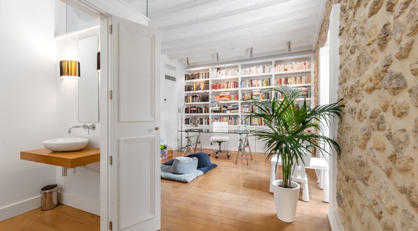 Photo of The Dancing Muse