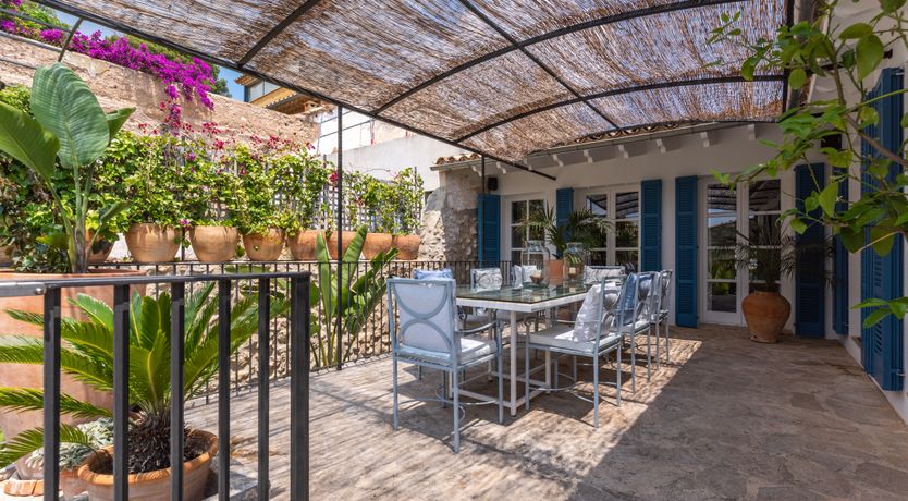 Photo of The Dancing Muse