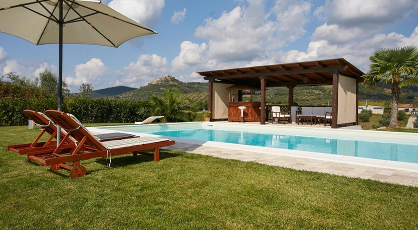 Photo of Views Of The Vineyard