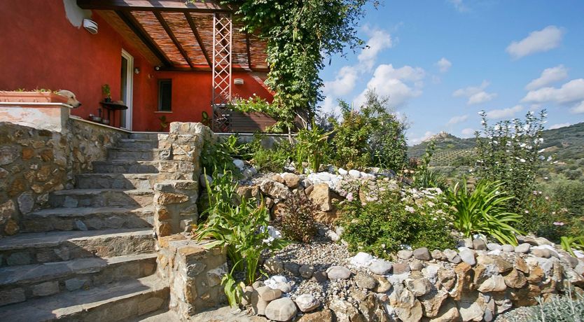 Photo of Views Of The Vineyard