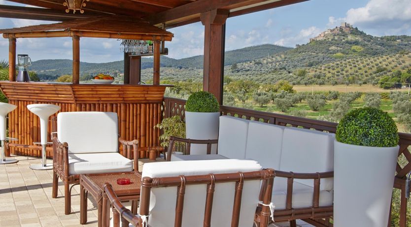 Photo of Views Of The Vineyard