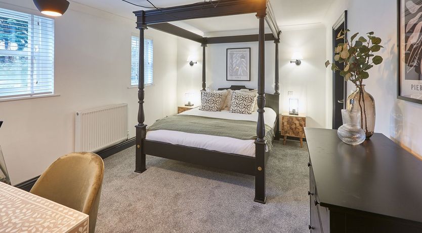 Photo of The Climbing Daisy