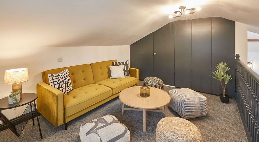 Photo of The Climbing Daisy