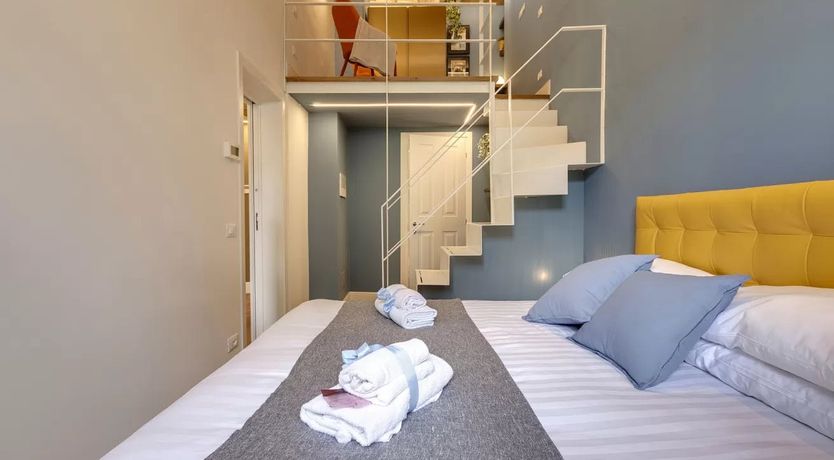 Photo of Mars & Venus