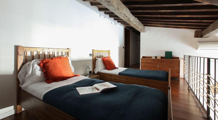 Photo of Grand Lyric