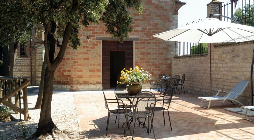 Photo of Sirolo Pearl