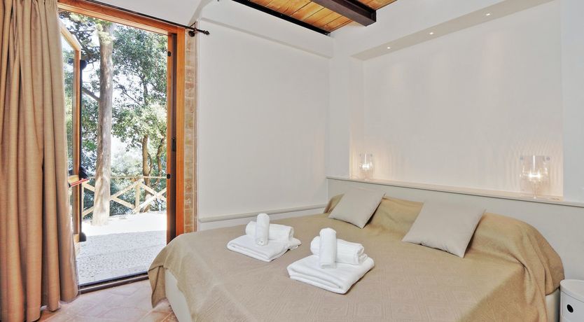 Photo of Sirolo Pearl