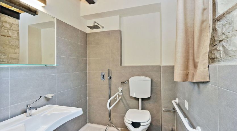 Photo of Sirolo Pearl