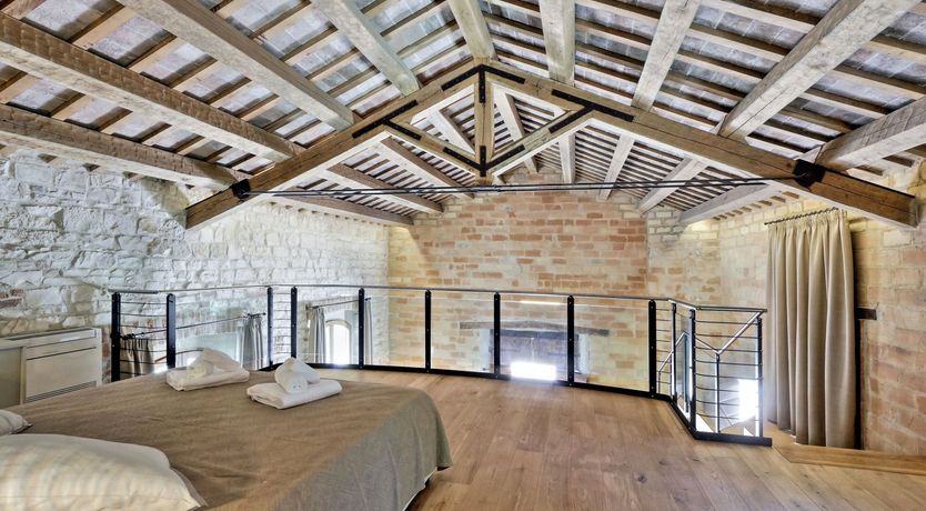 Photo of Sirolo Pearl