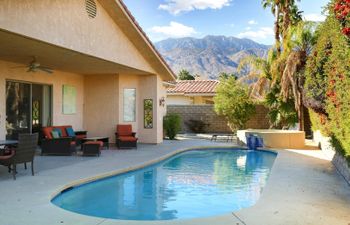 Mountain Springs Holiday Home