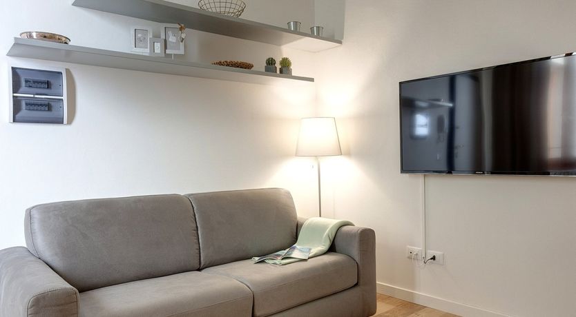 Photo of Three Crowns Of Florence