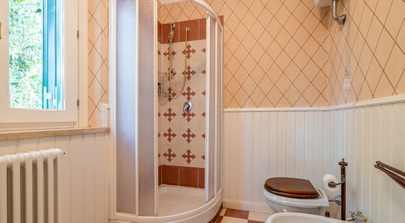 Photo of Days of Wine & Roses