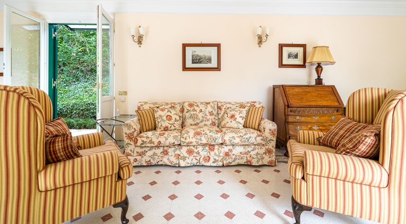 Photo of Days of Wine & Roses