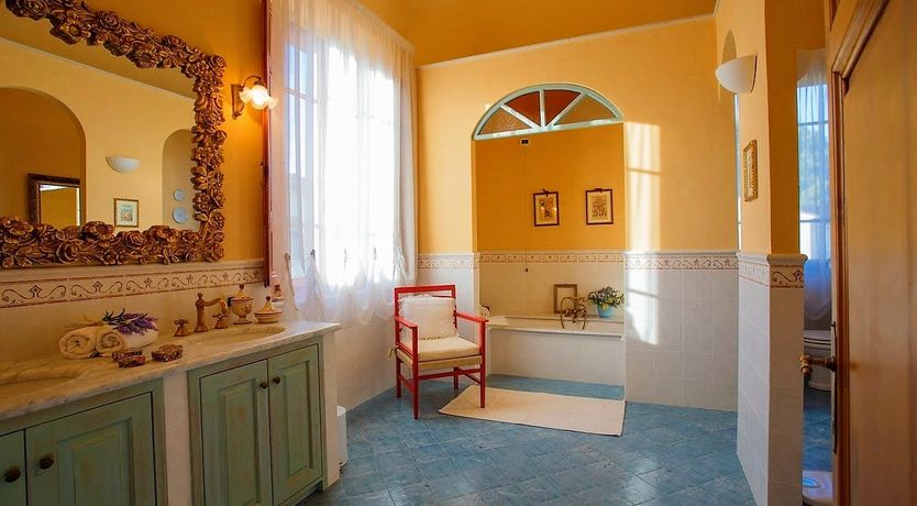 Photo of The House In The Hills