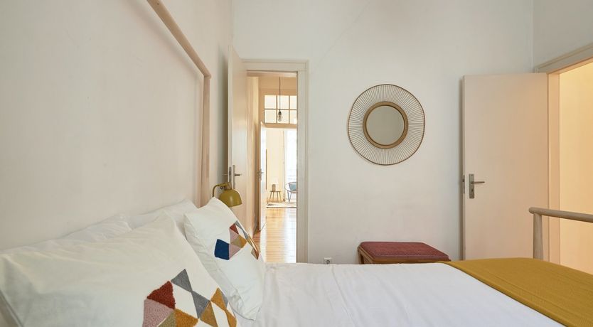 Photo of Gilded Glow