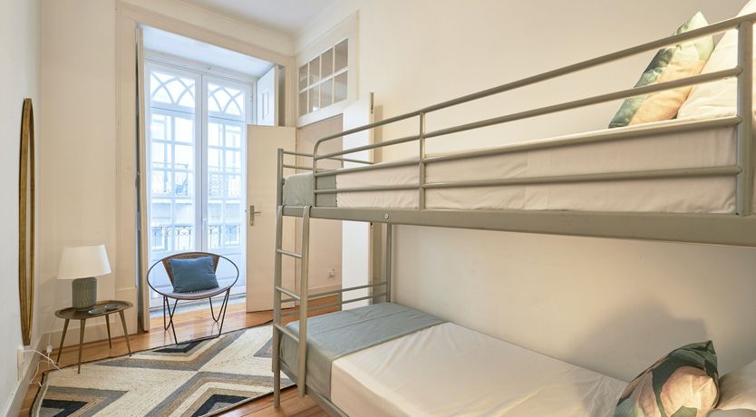 Photo of Gilded Glow