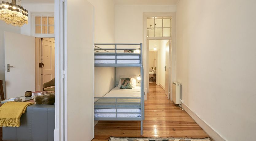 Photo of Gilded Glow