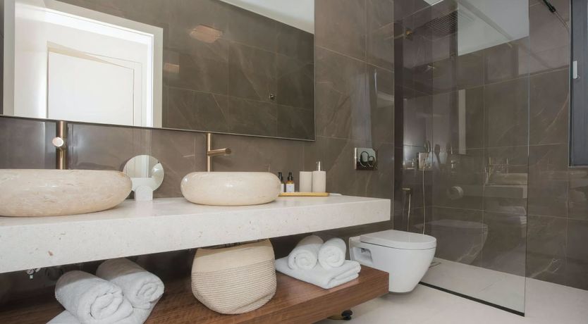 Photo of Sunbeams & Sea Views