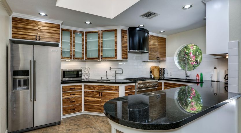 Photo of Money Trees