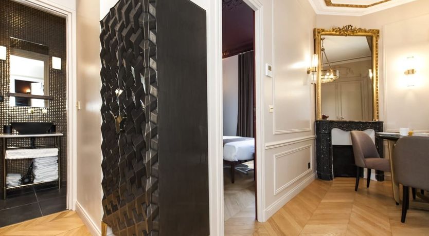 Photo of I Heart Paris