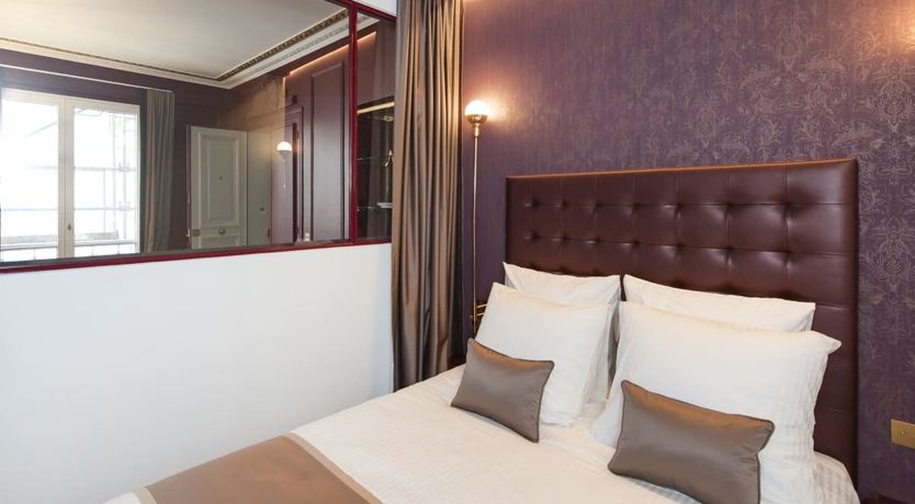 Photo of I Heart Paris