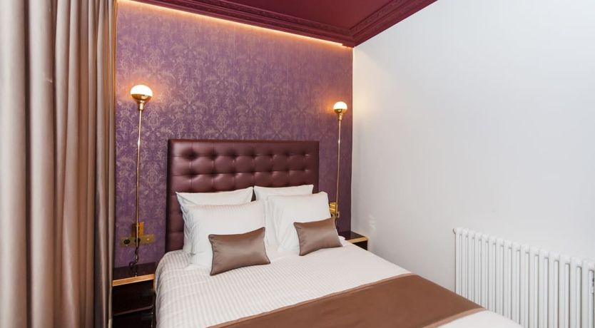 Photo of I Heart Paris