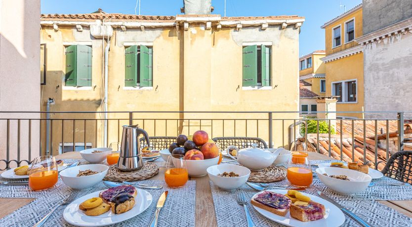 Photo of Samphire & Seagrass