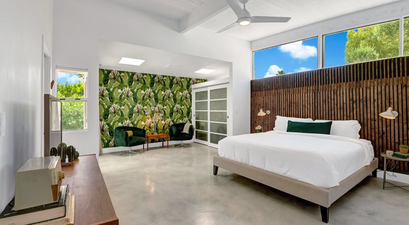 Photo of The Palm Breeze