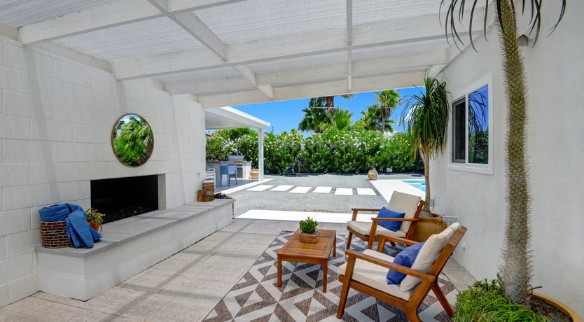 Photo of The Palm Breeze