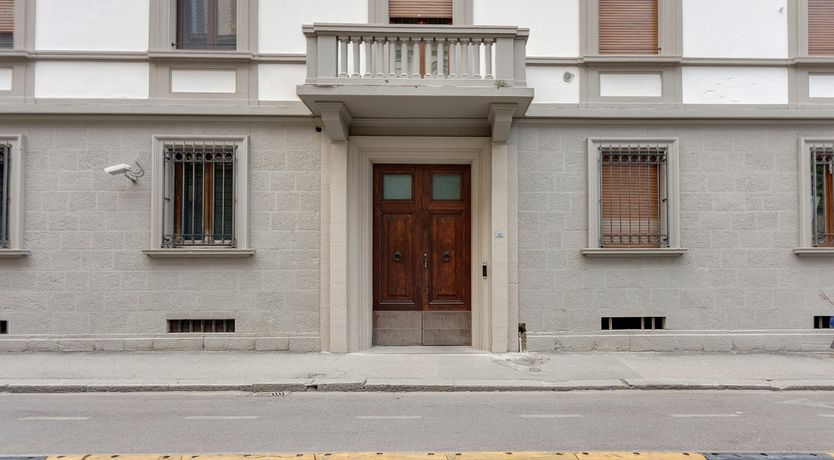 Photo of Take Me To The Chaise