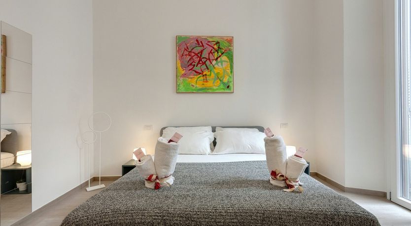 Photo of Take Me To The Chaise