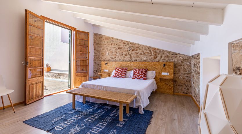 Photo of The Rose Sky