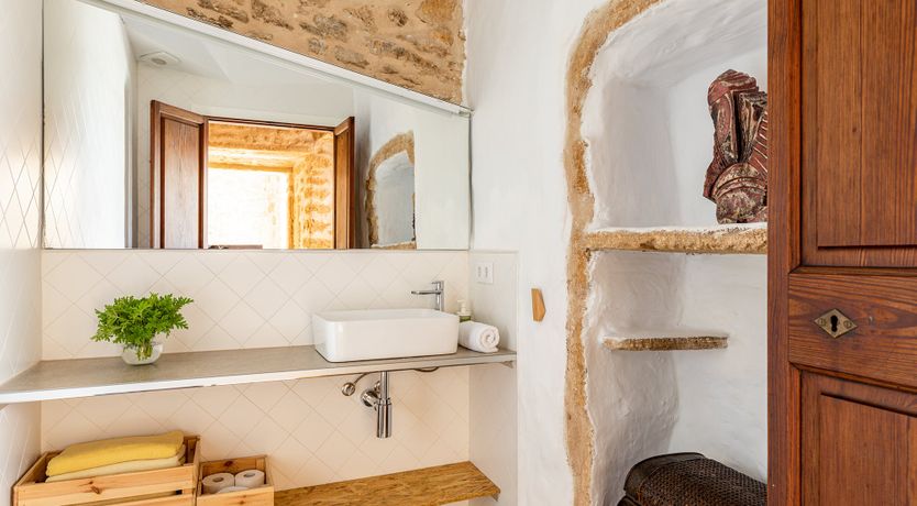 Photo of The Rose Sky