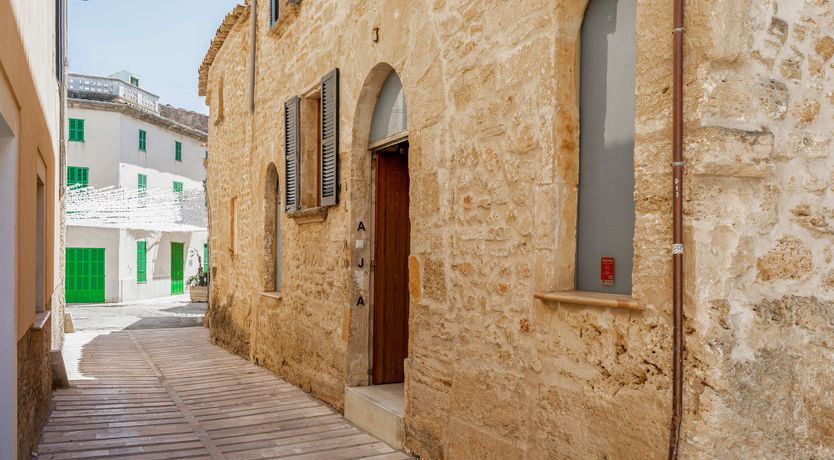 Photo of The Rose Sky