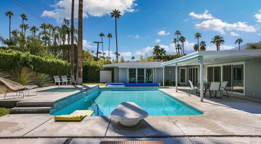 Photo of Palm Tree Springs