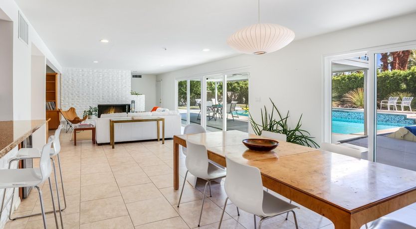 Photo of Palm Tree Springs