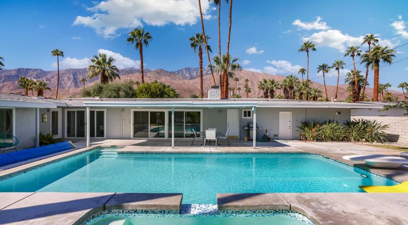 Photo of Palm Tree Springs