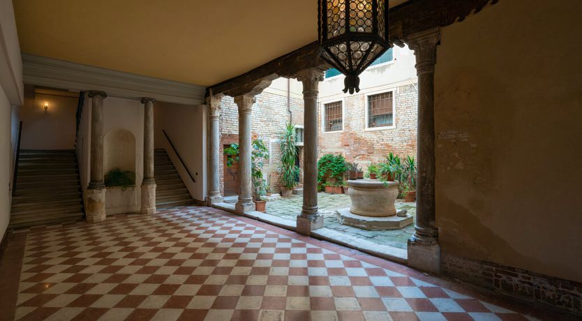 Photo of Tintoretto's Courtyard