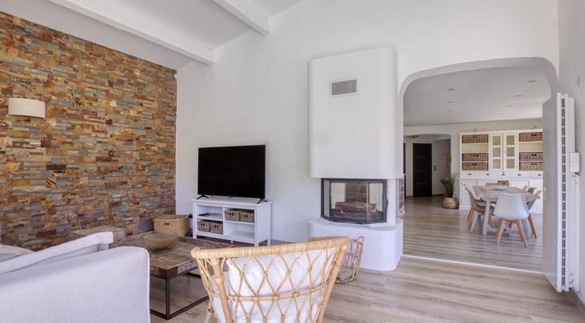 Photo of The Sun Glow