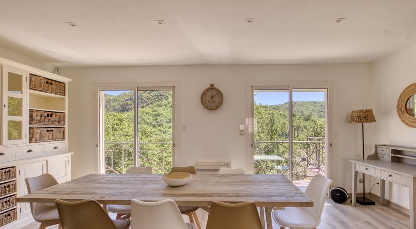 Photo of The Sun Glow