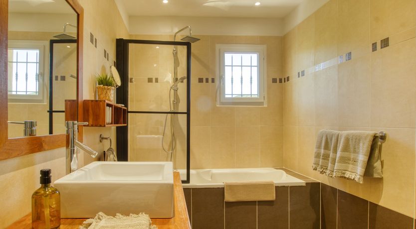 Photo of The Sun Glow