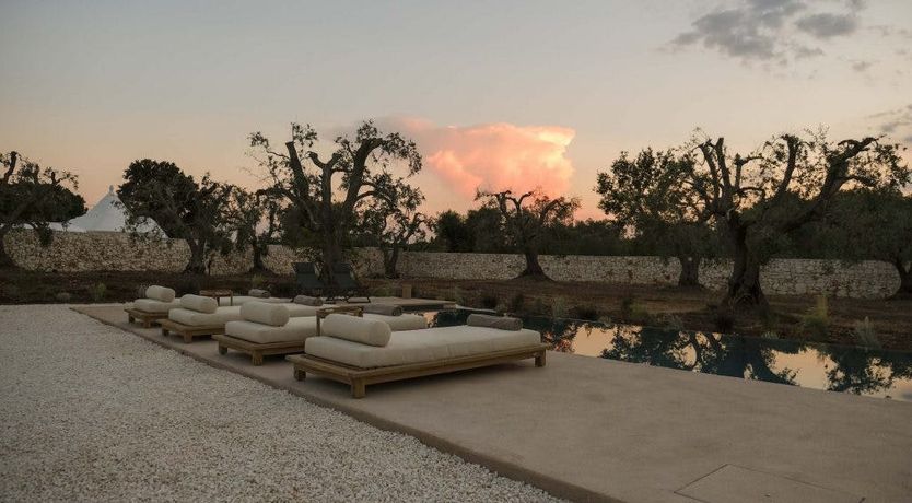 Photo of Romeo & Trulliet