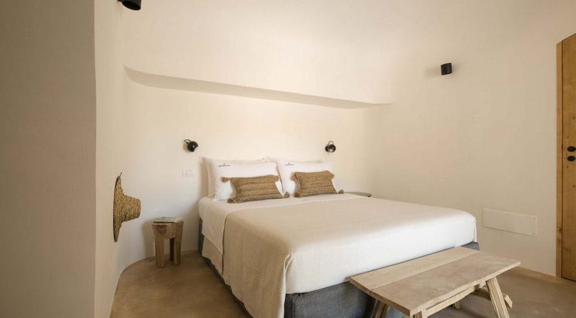 Photo of Romeo & Trulliet